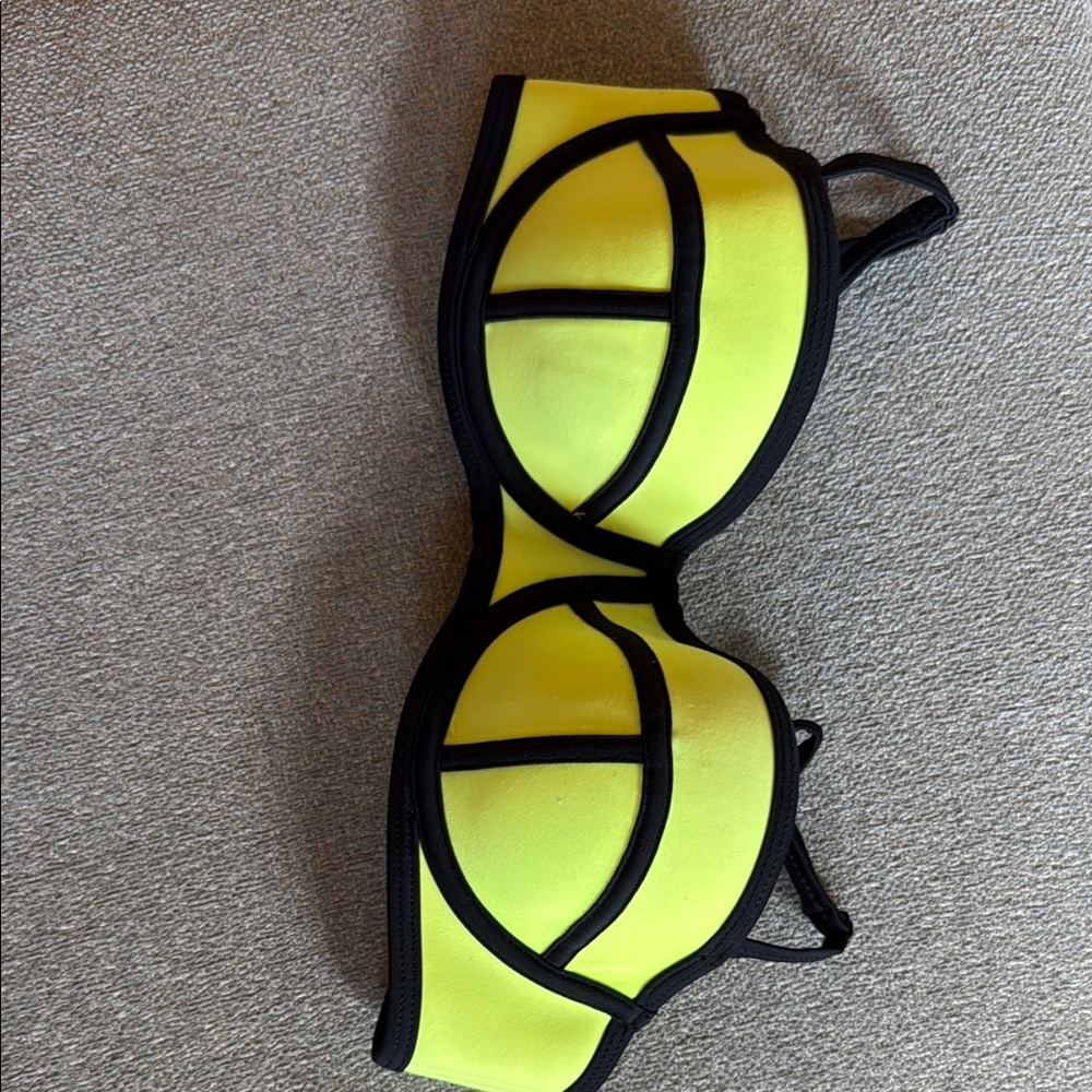 Triangl Swimwear Neon Yellow Bikini Top